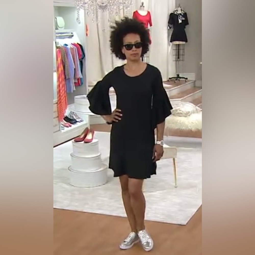 Isaac Mizrahi Live Pebbled Knit Black Bell Sleeve Dress - Picture 1 of 6